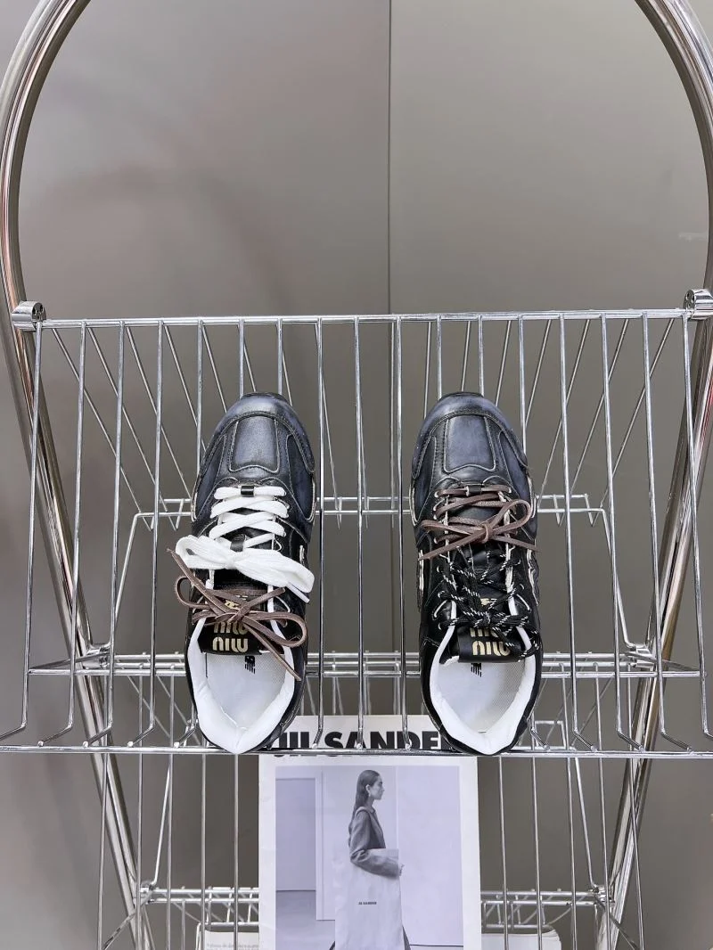 New Balance Shoes Stylish 7338