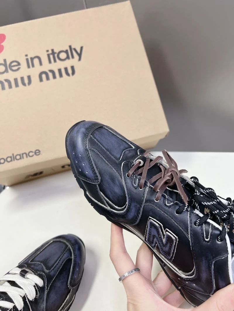 New Balance Shoes Stylish 7338