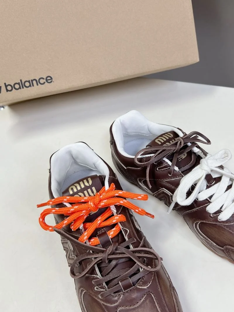 Modern New Balance Shoes 7346