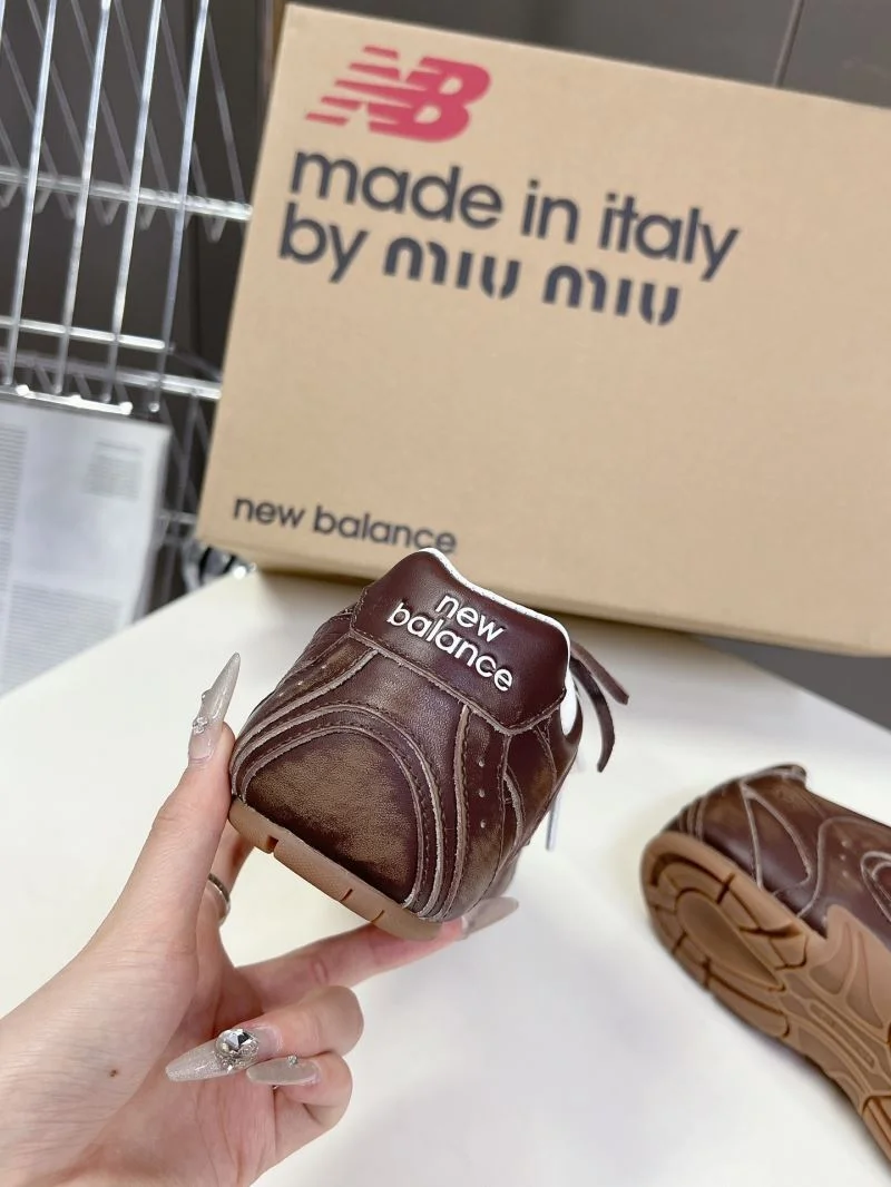 Modern New Balance Shoes 7346