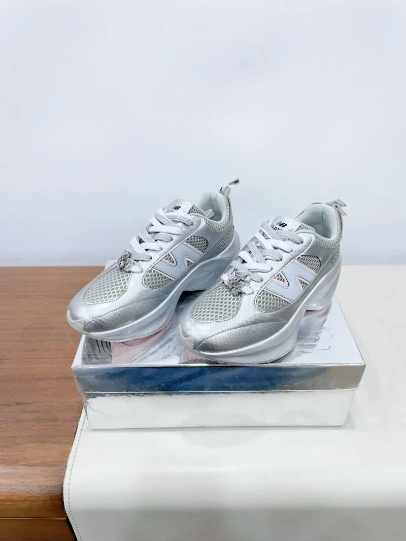 AllSeason New Balance Shoes 7369