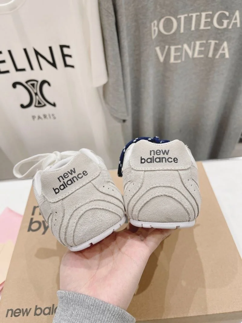 New Balance Shoes WeatherProof 9245