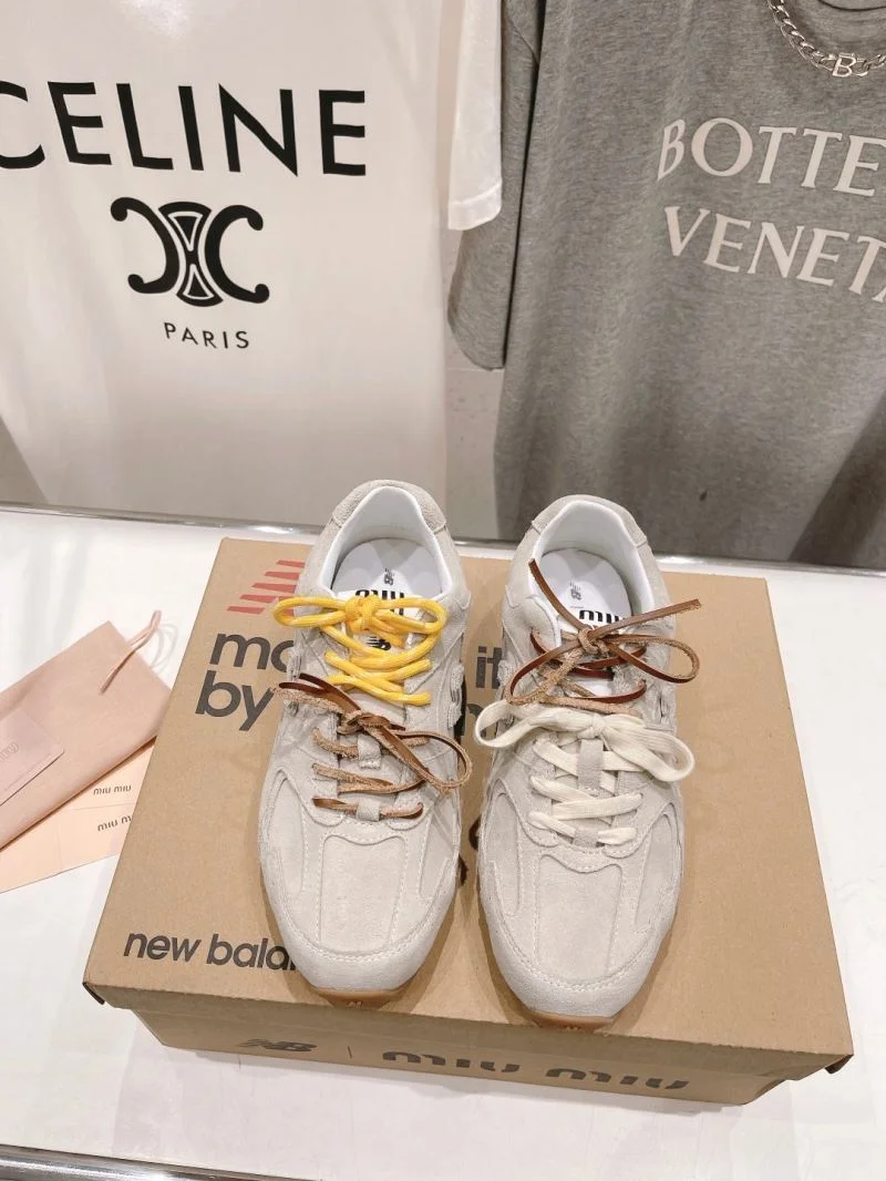 Neat New Balance Shoes 9236