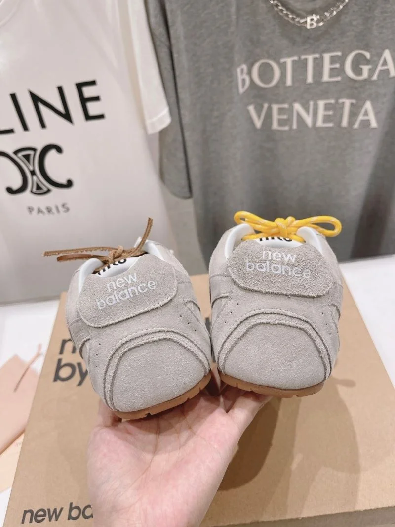 Neat New Balance Shoes 9236