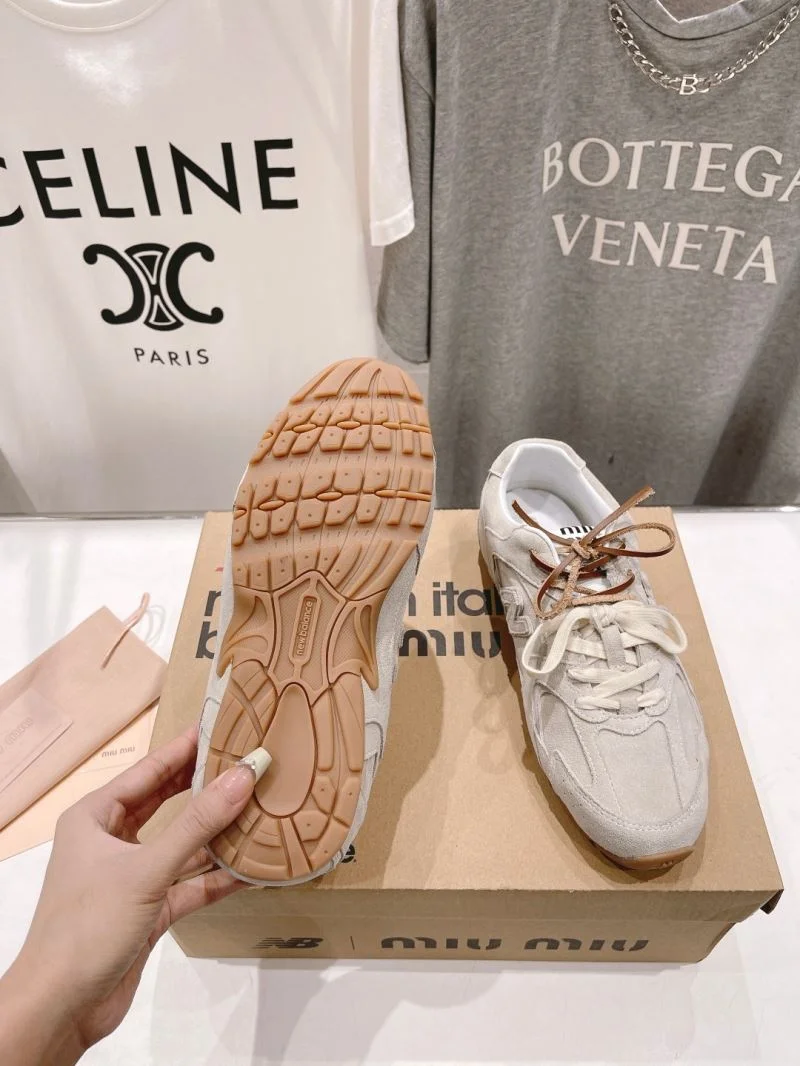 Neat New Balance Shoes 9236