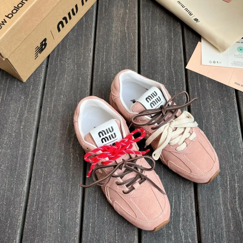 Stylish New Balance Shoes 5992