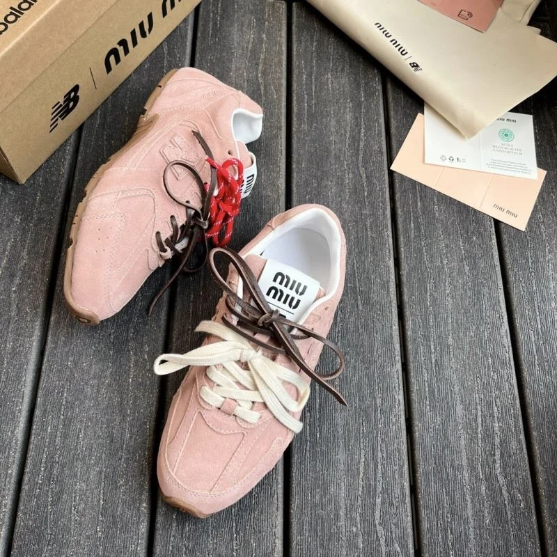 Stylish New Balance Shoes 5992