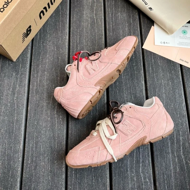 Stylish New Balance Shoes 5992