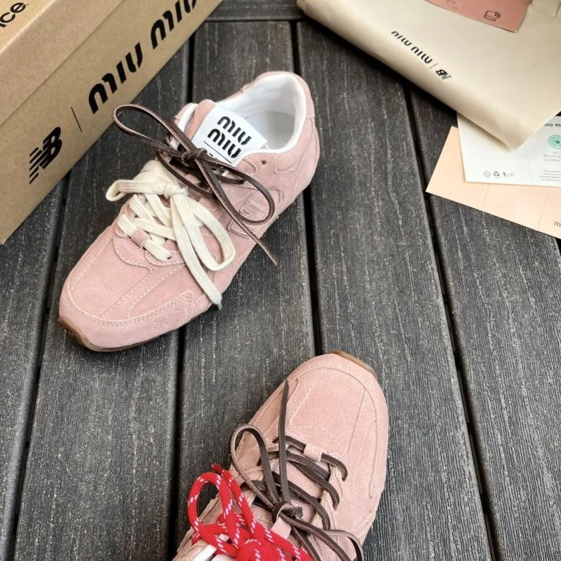 Stylish New Balance Shoes 5992