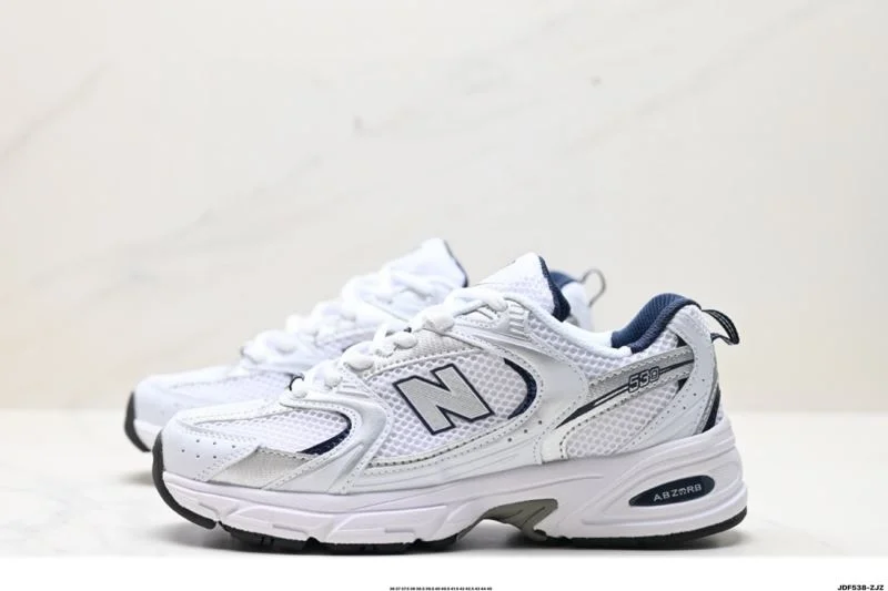 Comfortable New Balance Shoes 3326