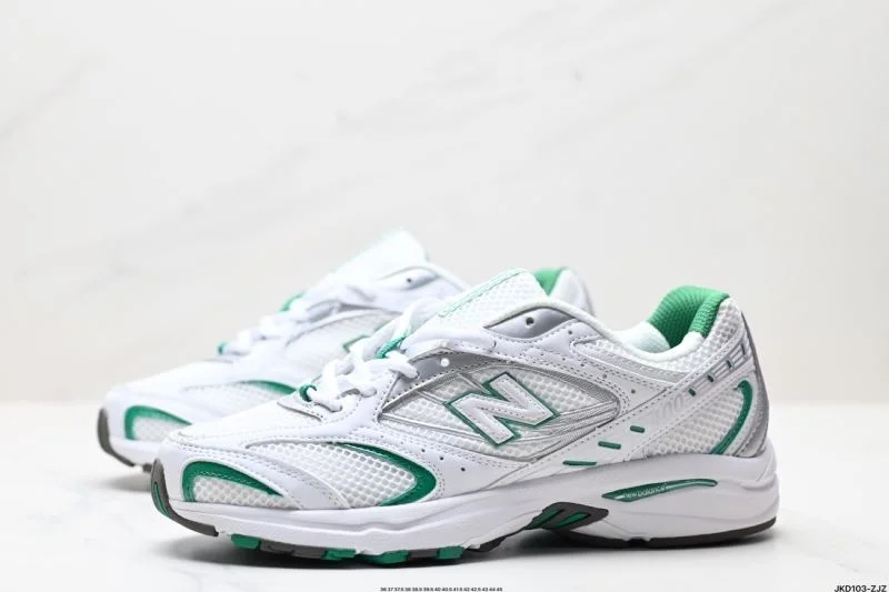 Casual New Balance Shoes 3330