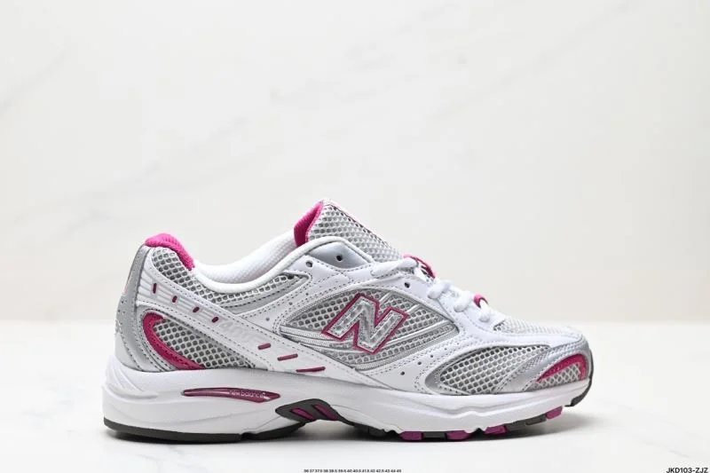 Minimalist New Balance Shoes 3332