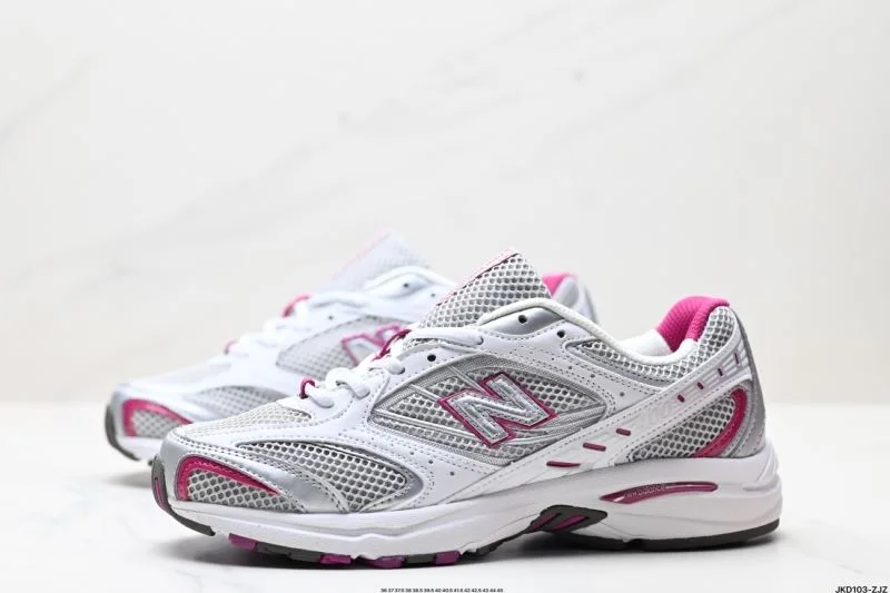 Minimalist New Balance Shoes 3332