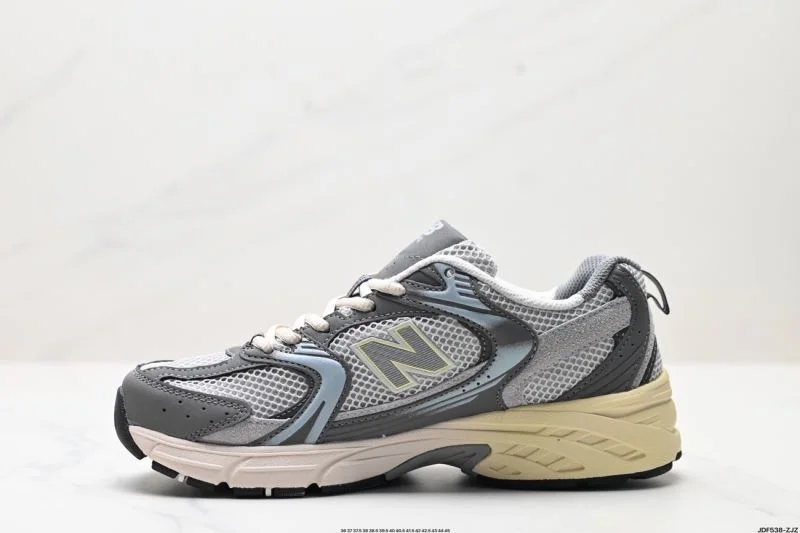 FashionForward New Balance Shoes 3323