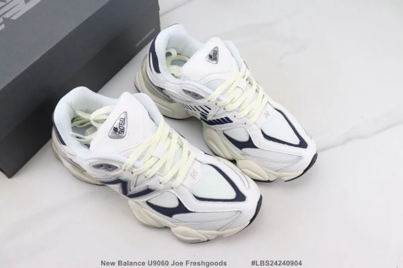 New Balance Shoes Sporty 3310