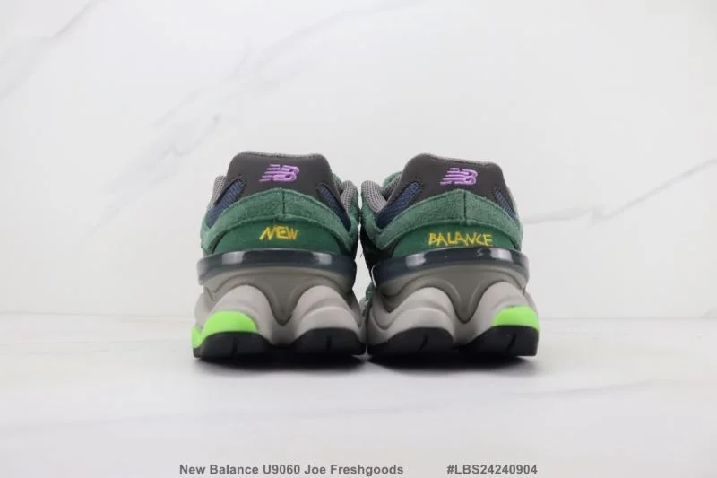 New Balance Shoes WellDesigned 3302