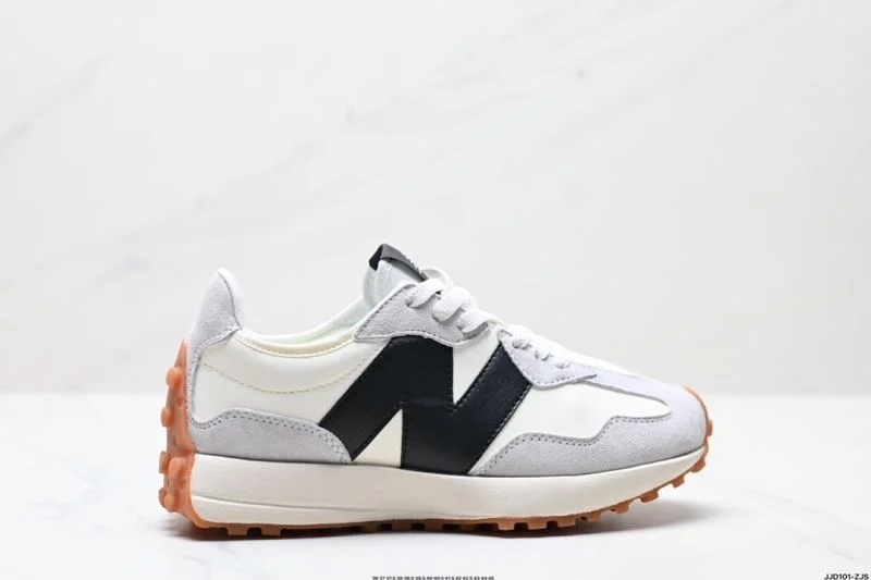 New Balance Shoes Snug 3300