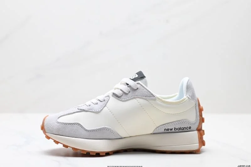 New Balance Shoes Snug 3300