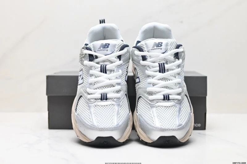 Practical New Balance Shoes 3287