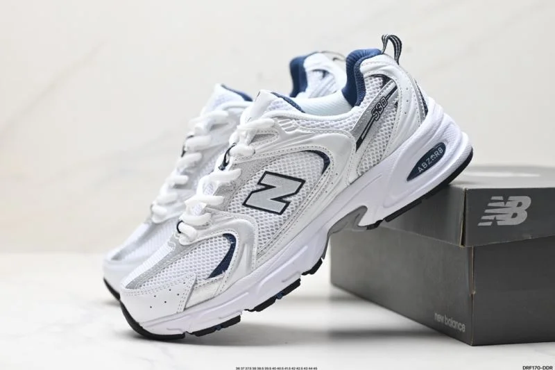 New Balance Shoes Resilient 3271