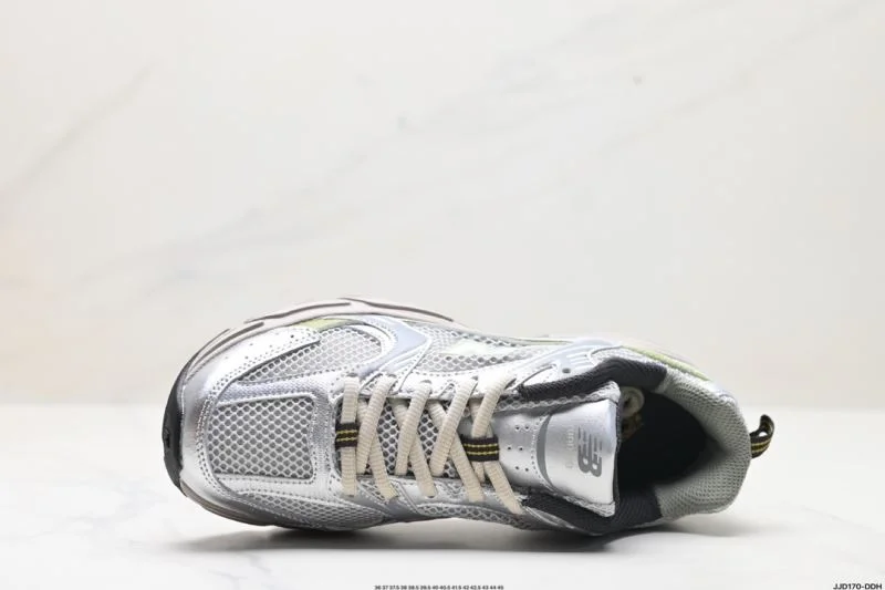New Balance Shoes Attractive 3272