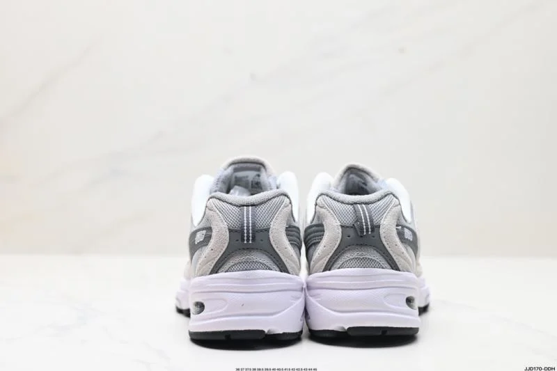 New Balance Shoes Resilient 3273