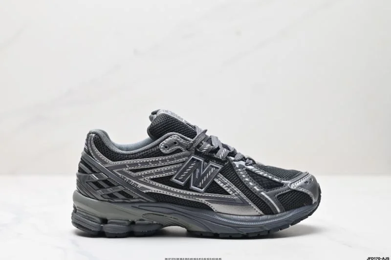 New Balance Shoes Refined 3267
