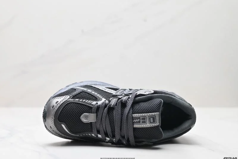 New Balance Shoes Refined 3267
