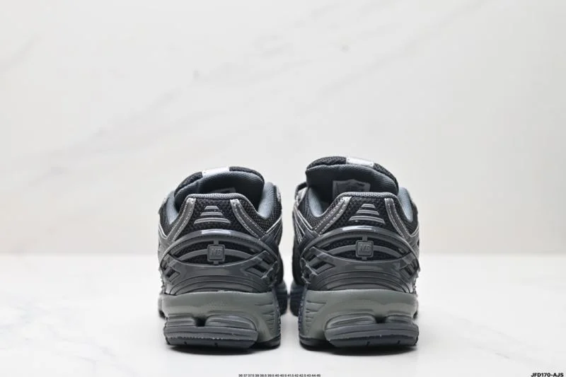 New Balance Shoes Refined 3267