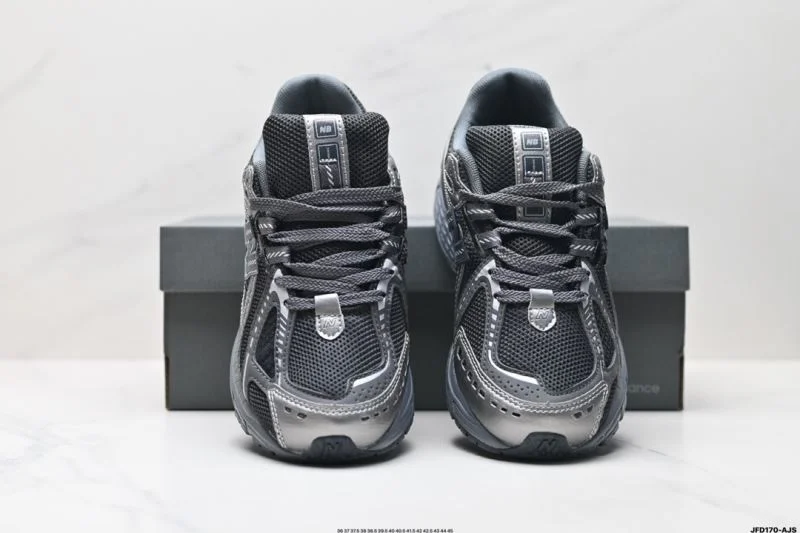 New Balance Shoes Refined 3267