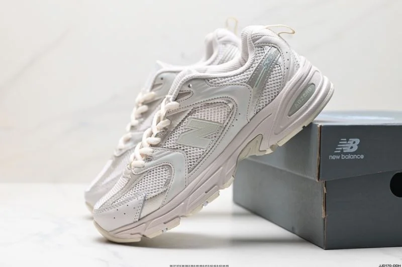 Durable New Balance Shoes 3278
