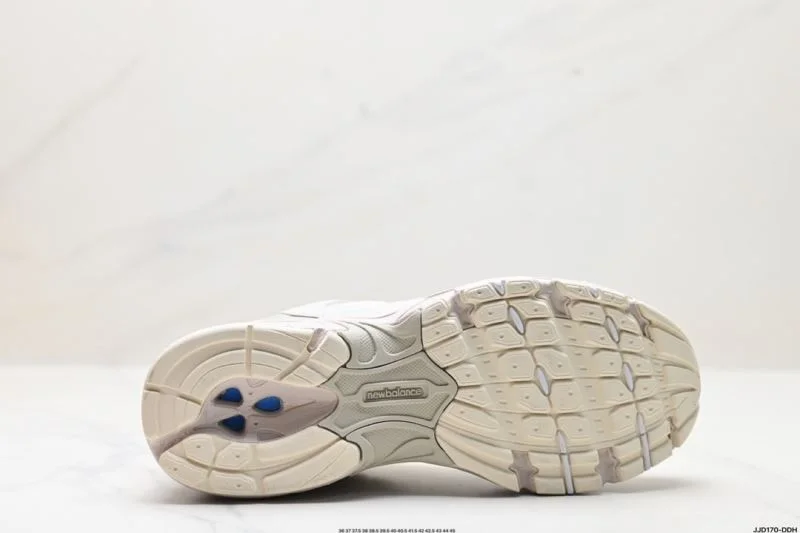 Durable New Balance Shoes 3278