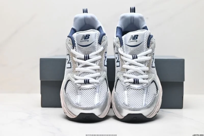 Practical New Balance Shoes 3258