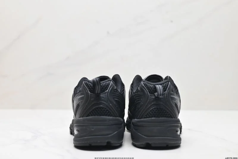 New Balance Shoes MoistureWicking 3275
