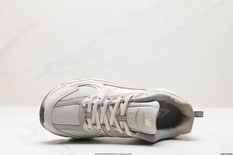 Bright New Balance Shoes 3263