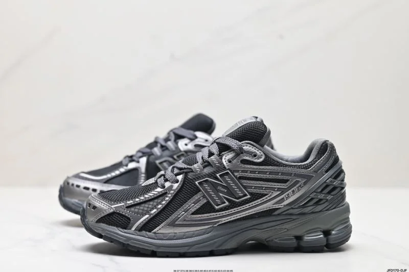 New Balance Shoes Minimalist 3261
