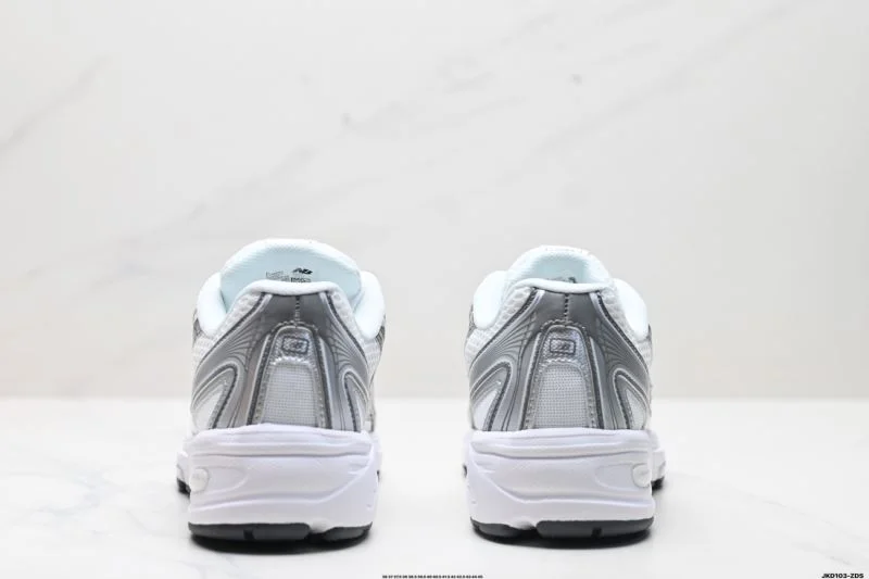 New Balance Shoes SoftTouch 3249