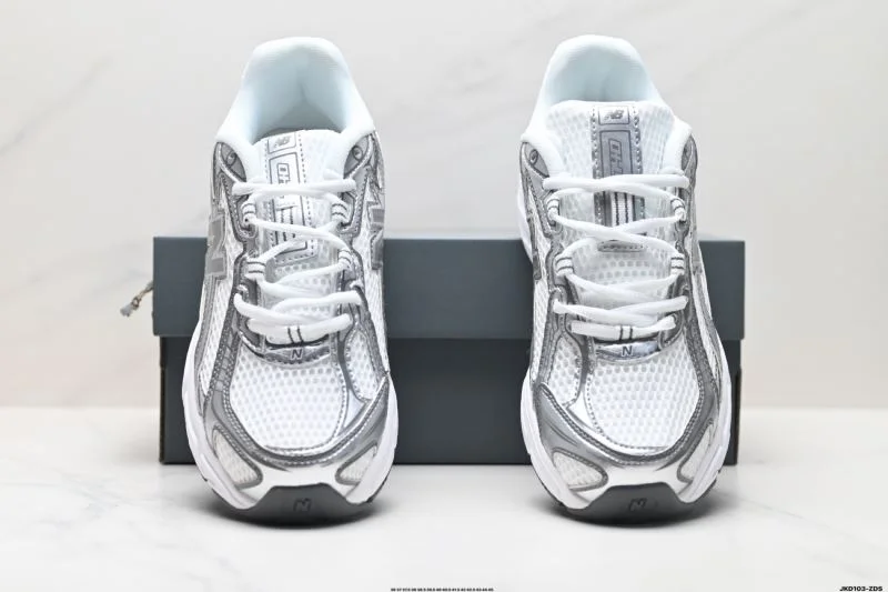 New Balance Shoes SoftTouch 3249