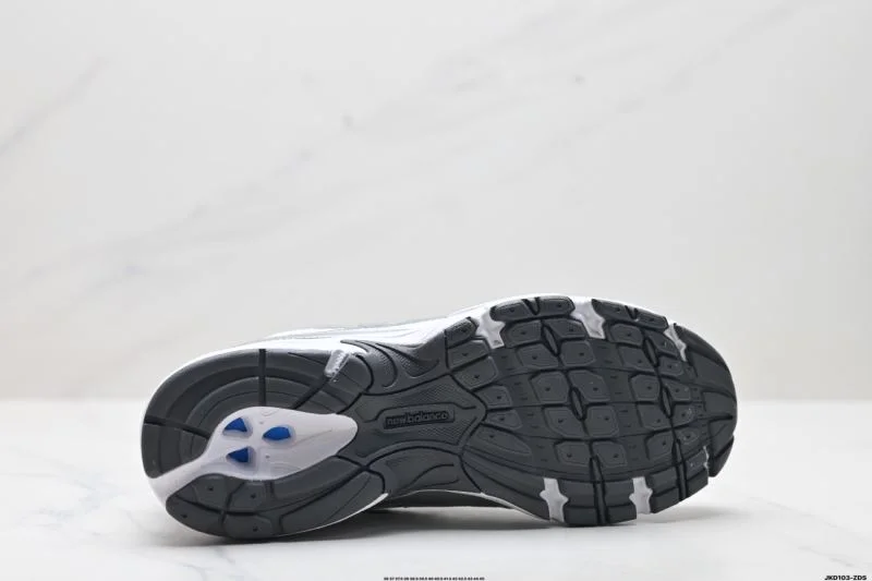New Balance Shoes SoftTouch 3249