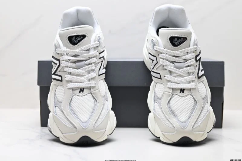 Timeless New Balance Shoes 3248
