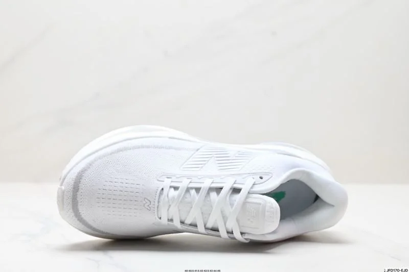New Balance Shoes GoAnywhere 3240