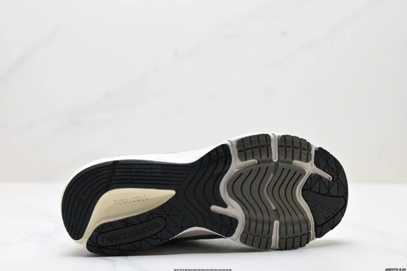 New Balance Shoes EyeCatching 3238