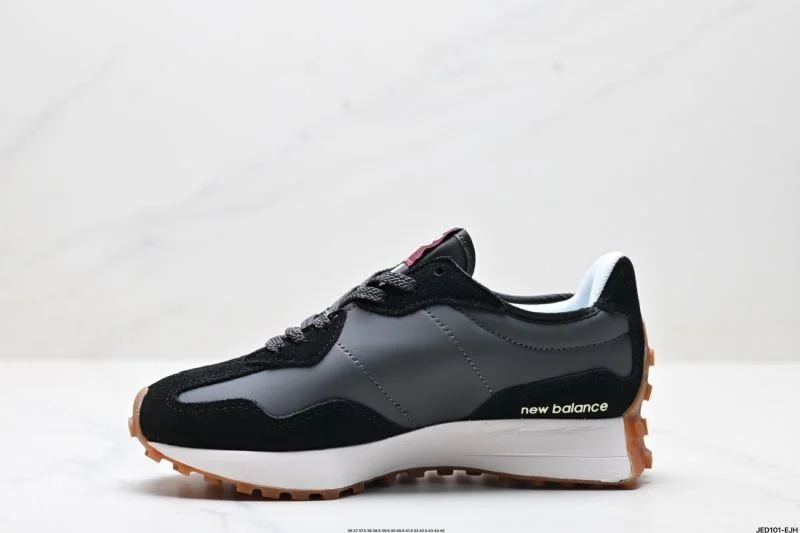 MultiPurpose New Balance Shoes 3232