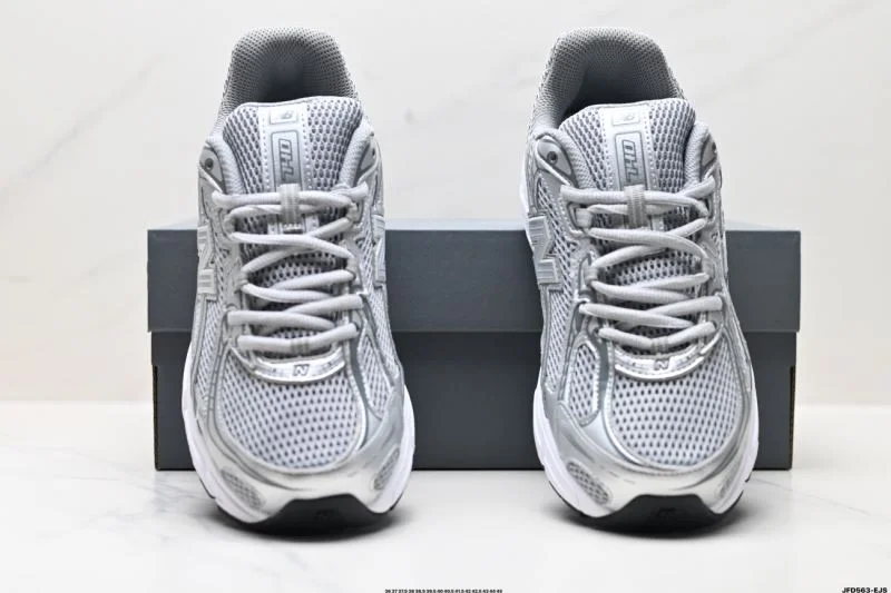 New Balance Shoes SportInspired 3228