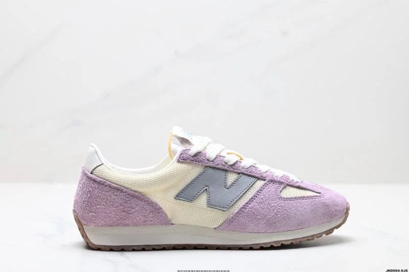 WaterResistant New Balance Shoes 3256