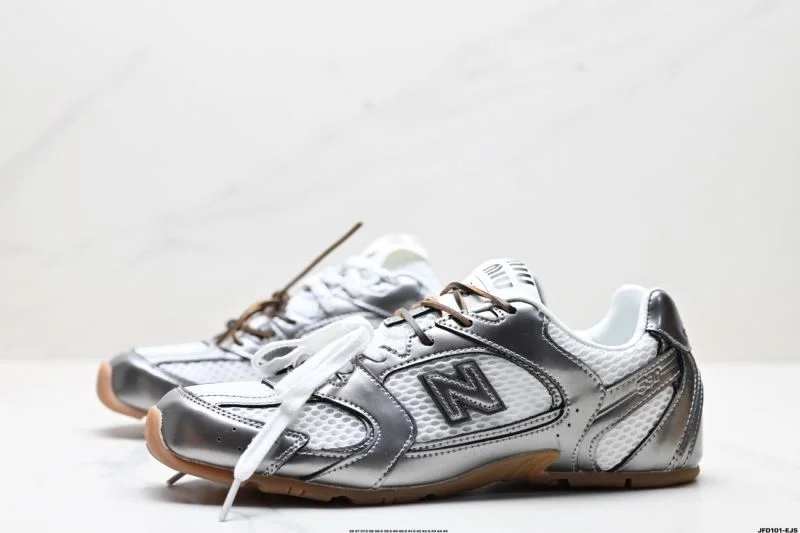 New Balance Shoes Refined 3230