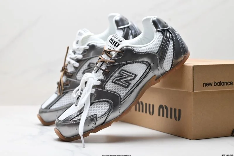 New Balance Shoes Refined 3230