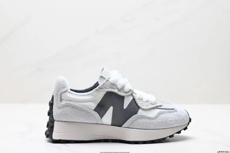 New Balance Shoes MoistureWicking 3217