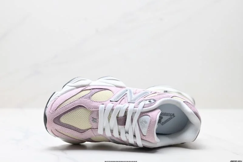 New Balance Shoes WrinkleFree 3220