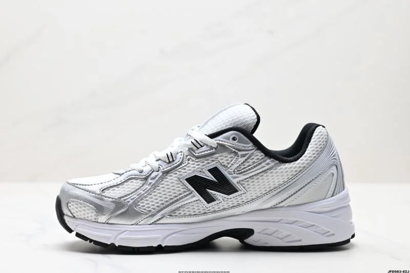 Cozy New Balance Shoes 3233